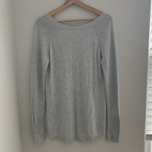lululemon athletica Sweaters - lululemon athletica Light Gray Long Sleeve backless Sweater